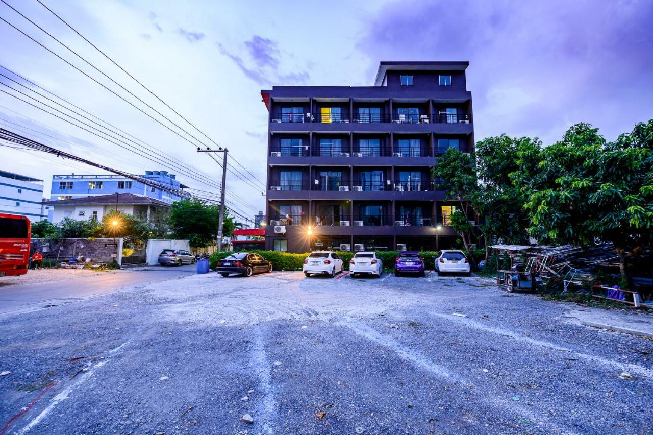 Pp@Hotel Rangsit Pathumthani Kültér fotó
